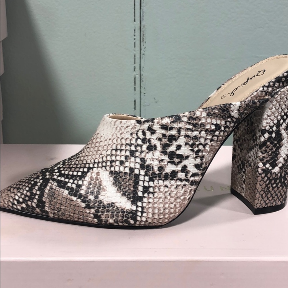 Qupid Snake Print Mule